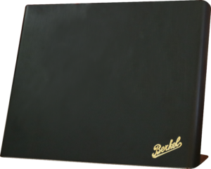 Magnet black